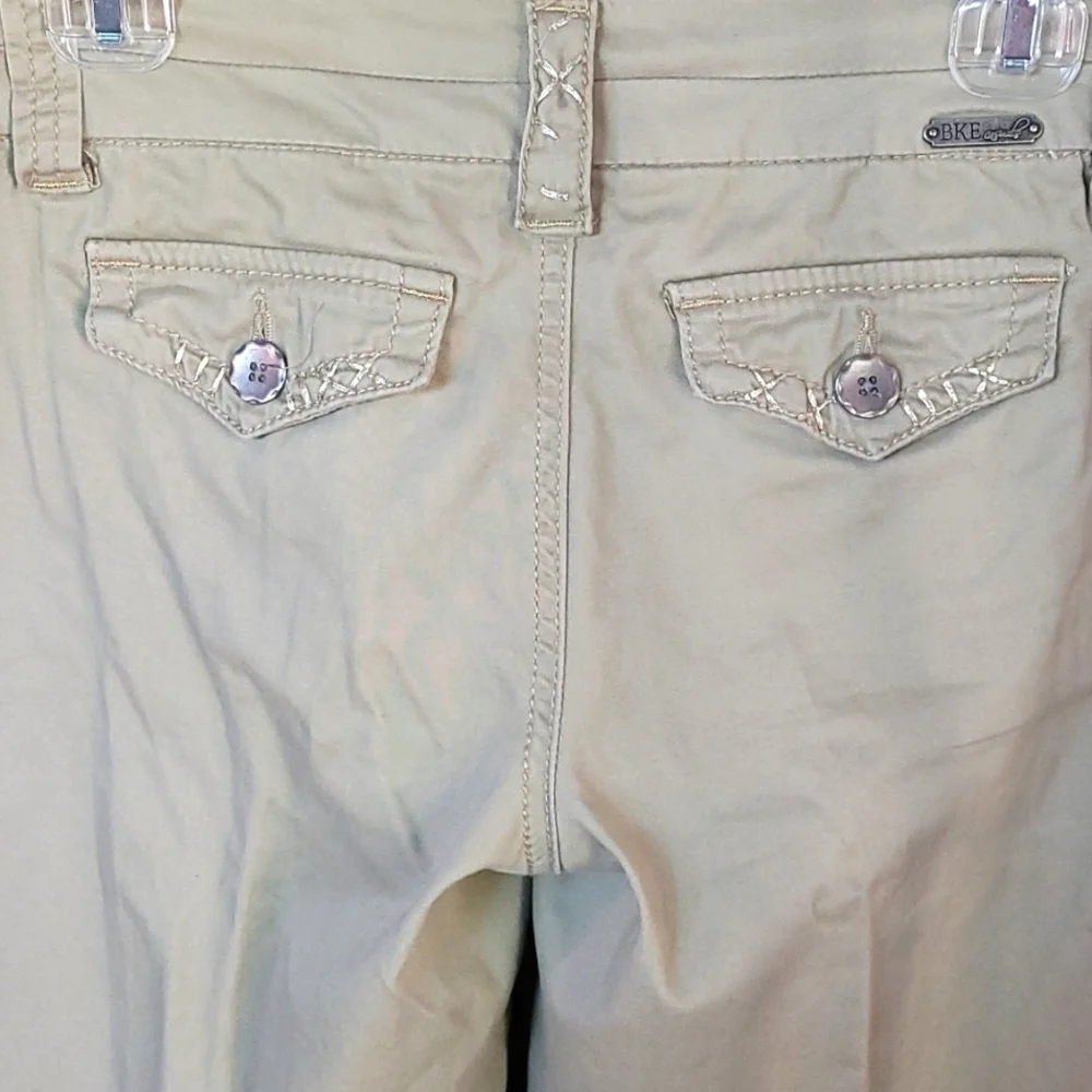 BKE Casuals Serena Bermuda Shorts Khaki color Sz 26